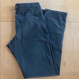 LuLu Lemon Men’s Pant